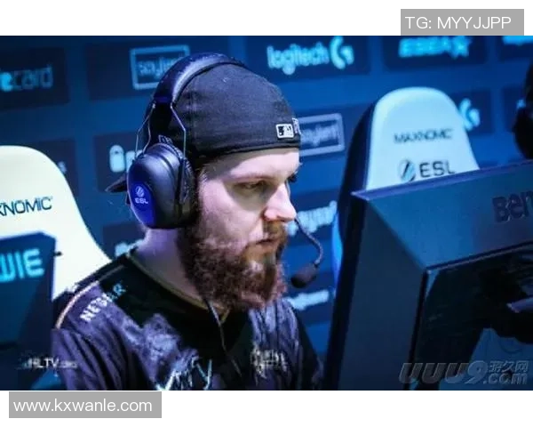 CSGO战术深度解析LNG战队防守反击体系的成功秘诀与应用技巧