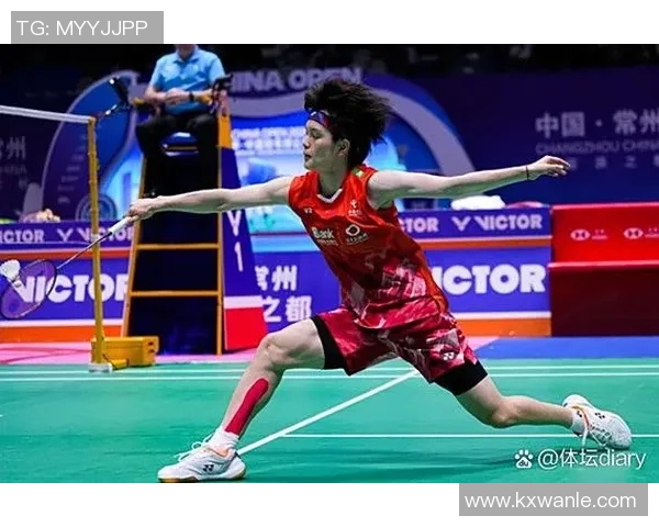 上海羽毛球队在邀请赛中以51分稳居积分榜首位